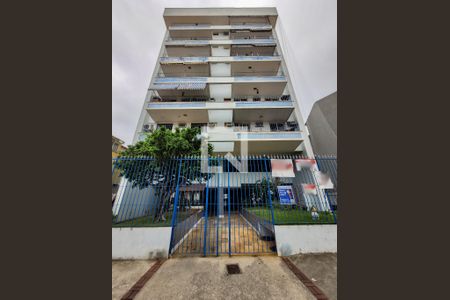 Fachada do Condomínio de apartamento para alugar com 3 quartos, 78m² em Cascadura, Rio de Janeiro