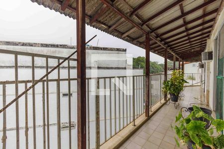 Apartamento à venda com 352m², 4 quartos e 3 vagas Apartamento à venda com 352m², 4 quartos e 3 vagasVaranda dos Quartos