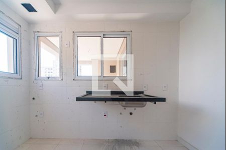 Apartamento à venda com 57m², 2 quartos e 1 vaga Apartamento à venda com 57m², 2 quartos e 1 vagaCozinha e Área de Serviço