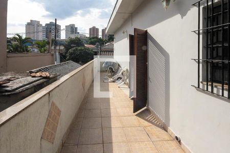 Casa à venda com 250m², 3 quartos e 3 vagasVaranda