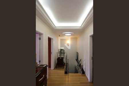 Casa à venda com 250m², 3 quartos e 3 vagasHall dos Quartos