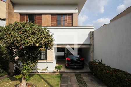 Casa à venda com 250m², 3 quartos e 3 vagasGaragem