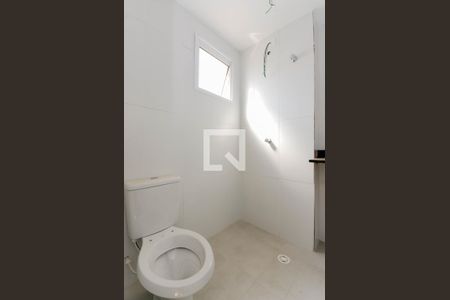 Apartamento para alugar com 56m², 2 quartos e 1 vaga Apartamento para alugar com 56m², 2 quartos e 1 vagaBanheiro da Suíte