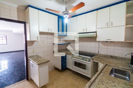 Casa de condomínio à venda com 185m², 3 quartos e 2 vagas Casa de condomínio à venda com 185m², 3 quartos e 2 vagasCozinha