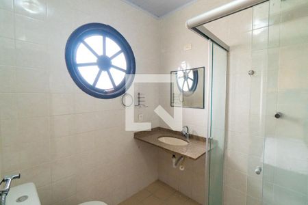 Casa de condomínio à venda com 185m², 3 quartos e 2 vagas Casa de condomínio à venda com 185m², 3 quartos e 2 vagasBanheiro da Suíte