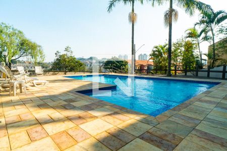 Casa de condomínio à venda com 185m², 3 quartos e 2 vagas Casa de condomínio à venda com 185m², 3 quartos e 2 vagasÁrea comum - Piscina