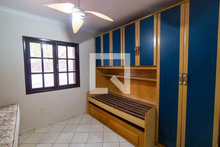 Casa de condomínio à venda com 185m², 3 quartos e 2 vagas Casa de condomínio à venda com 185m², 3 quartos e 2 vagasQuarto 2