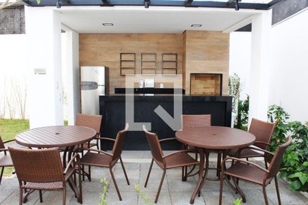 Apartamento para alugar com 33m², 2 quartos e sem vagaÁrea comum - Churrasqueira