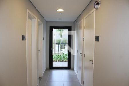 Apartamento para alugar com 33m², 2 quartos e sem vagaCoworking / Depósito / Vestiário