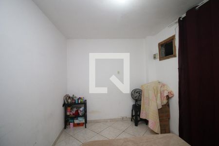Quarto 1 de apartamento para alugar com 2 quartos, 62m² em Olaria, Rio de Janeiro