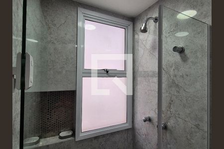 Apartamento à venda com 143m², 3 quartos e 2 vagasBanheiro social