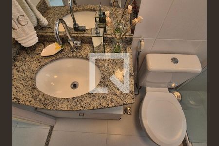 Apartamento à venda com 143m², 3 quartos e 2 vagasBanheiro da Suíte 1