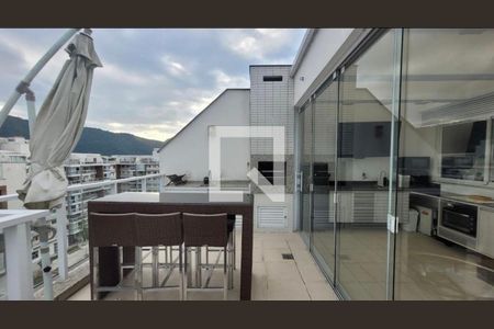 Apartamento à venda com 143m², 3 quartos e 2 vagasÁrea externa