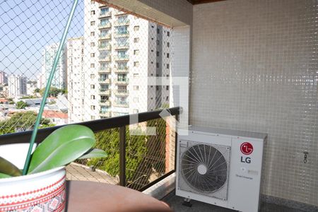 Apartamento à venda com 186m², 4 quartos e 3 vagasVaranda