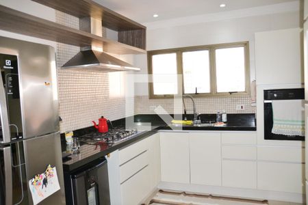 Apartamento à venda com 186m², 4 quartos e 3 vagasCozinha