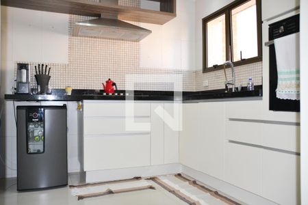 Apartamento à venda com 186m², 4 quartos e 3 vagasCozinha