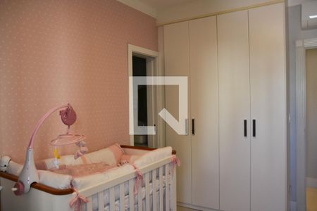 Apartamento à venda com 186m², 4 quartos e 3 vagasQuarto 2