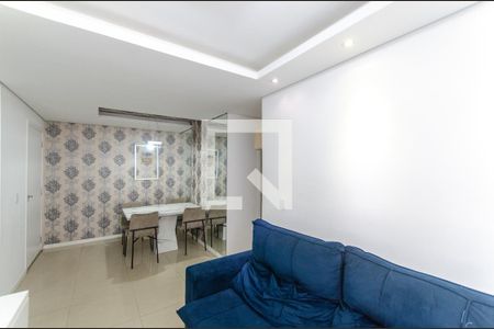 Sala de Estar e Jantar de apartamento à venda com 3 quartos, 61m² em Cavalhada, Porto Alegre