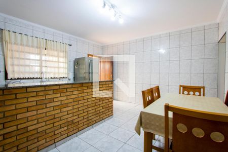 Casa à venda com 174m², 3 quartos e 2 vagasCopa/Cozinha