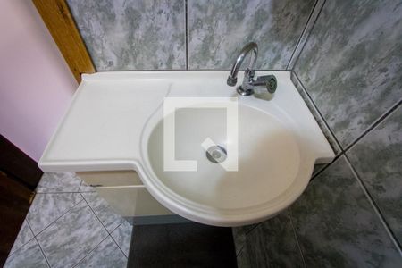 Casa à venda com 174m², 3 quartos e 2 vagasBanheiro social