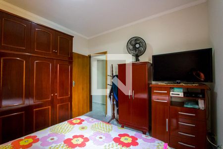 Casa à venda com 174m², 3 quartos e 2 vagasQuarto 2