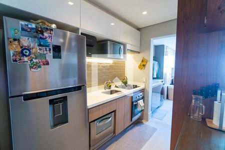 Cozinha de apartamento para alugar com 1 quarto, 68m² em Chácara Inglesa, São Paulo