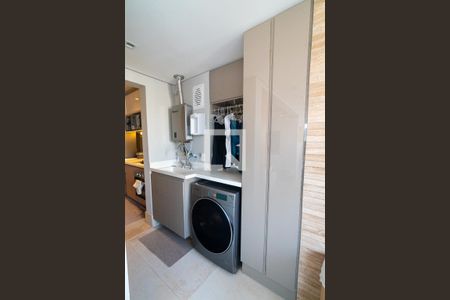 Área de Serviço de apartamento para alugar com 1 quarto, 68m² em Chácara Inglesa, São Paulo
