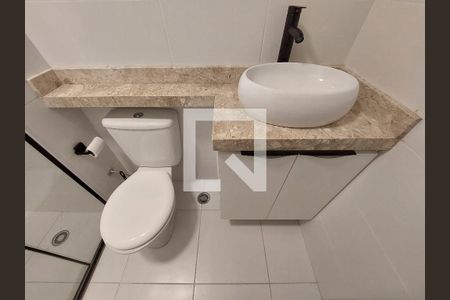 Apartamento para alugar com 30m², 1 quarto e sem vaga Apartamento para alugar com 30m², 1 quarto e sem vagaBanheiro