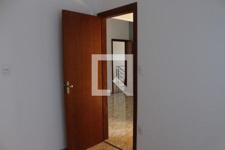 Quarto 2 de apartamento para alugar com 2 quartos, 50m² em Goiânia, Belo Horizonte