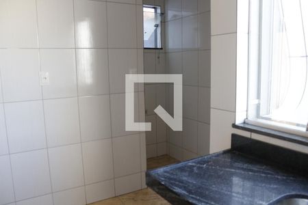 Cozinha de apartamento para alugar com 2 quartos, 50m² em Goiânia, Belo Horizonte