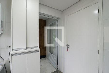 Apartamento à venda com 200m², 4 quartos e 5 vagasCozinha e Área de Serviço