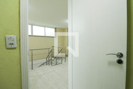 Apartamento à venda com 200m², 4 quartos e 5 vagasLavabo 2