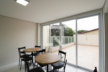 Apartamento à venda com 200m², 4 quartos e 5 vagasÁrea comum - Salão de Festas