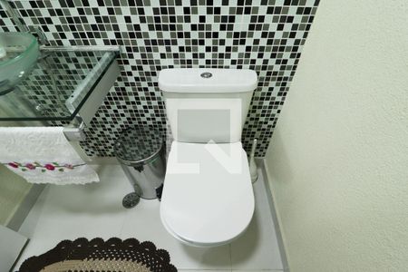 Apartamento à venda com 200m², 4 quartos e 5 vagasLavabo 1