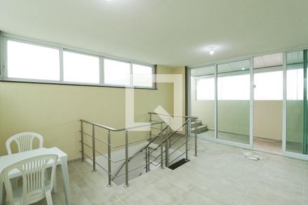 Apartamento à venda com 200m², 4 quartos e 5 vagasÁrea Superior