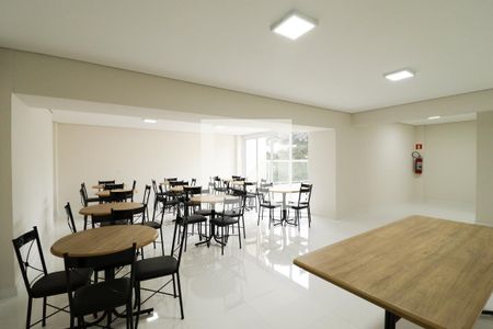 Apartamento à venda com 200m², 4 quartos e 5 vagasÁrea comum - Salão de Festas