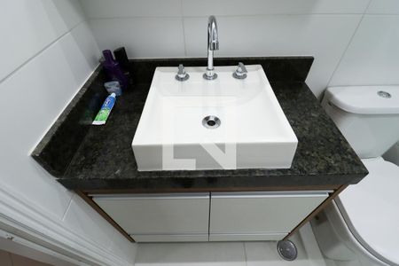 Apartamento à venda com 200m², 4 quartos e 5 vagasBanheiro da Suíte 2