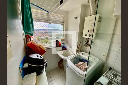 Apartamento à venda com 60m², 2 quartos e 1 vagaCozinha e Área de Serviço