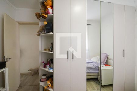 Quarto 2 de apartamento à venda com 3 quartos, 62m² em Vila Vitorio Mazzei, São Paulo