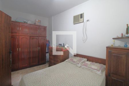 Casa à venda com 268m², 5 quartos e 3 vagasQuarto 3