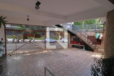 Casa à venda com 268m², 5 quartos e 3 vagasÁrea comum