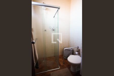 Casa de condomínio à venda com 117m², 4 quartos e 2 vagasBanheiro 1