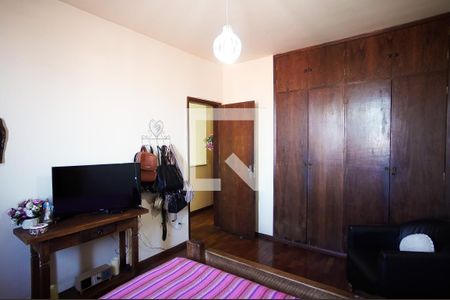 Casa de condomínio à venda com 117m², 4 quartos e 2 vagasQuarto 1