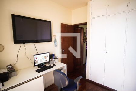 Casa de condomínio à venda com 117m², 4 quartos e 2 vagasQuarto 3