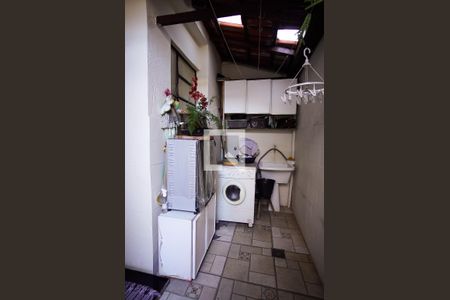 Casa de condomínio à venda com 117m², 4 quartos e 2 vagasÁrea de Serviço