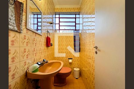 Casa à venda com 102m², 4 quartos e 1 vagaLavabo