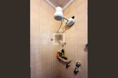 Casa à venda com 102m², 4 quartos e 1 vagaBanheiro