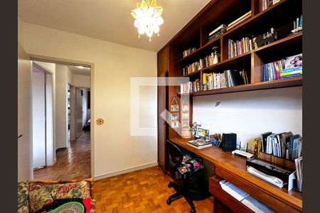 Casa à venda com 102m², 4 quartos e 1 vagaQuarto 4