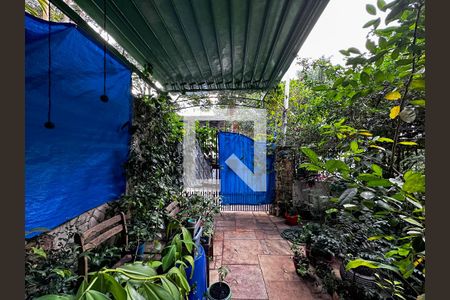 Casa à venda com 102m², 4 quartos e 1 vagaGaragem