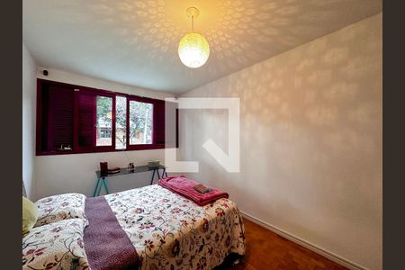 Casa à venda com 102m², 4 quartos e 1 vagaQuarto 1